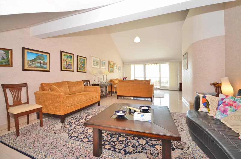 Apartment on the top floor, by the lake (8)