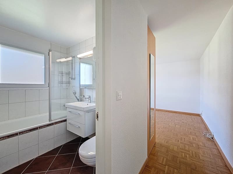 Very beautiful apartment in the center of Roche (7)