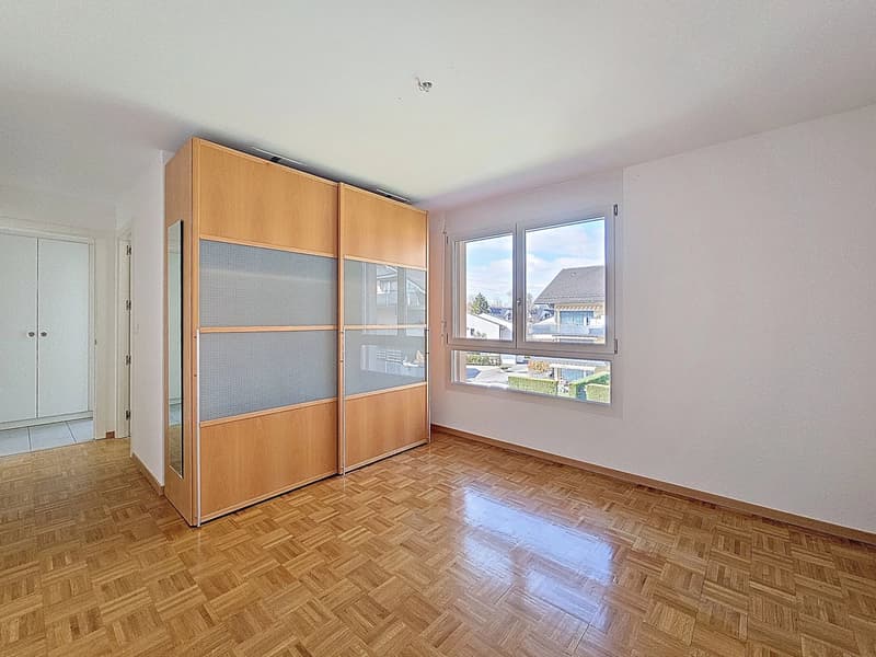 Very beautiful apartment in the center of Roche (8)