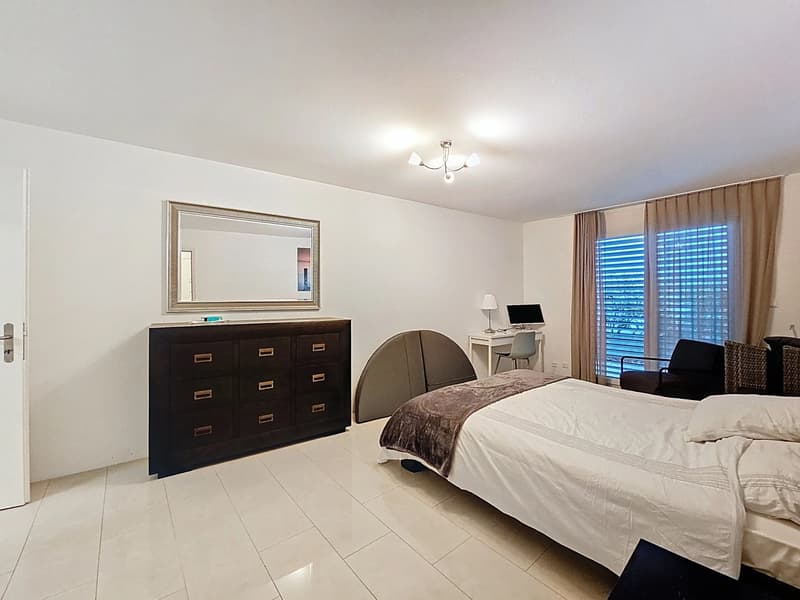 Bello appartamento di 4,5 locali nel centro città di Montreux (8)