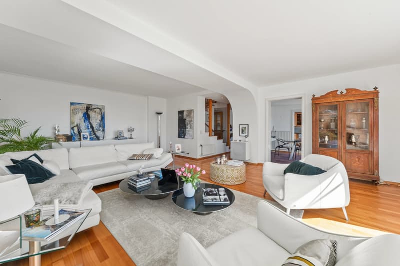 Charming property with breathtaking views (7)