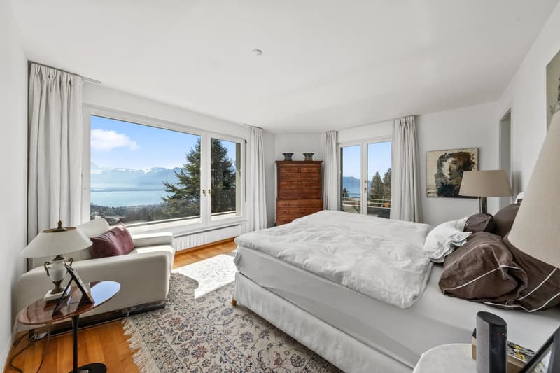 Charming property with breathtaking views (10)