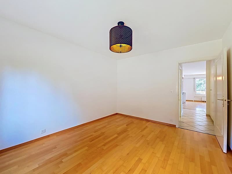 Charmanter Apartment mit großem Balkon in der Nähe der Innenstadt (7)