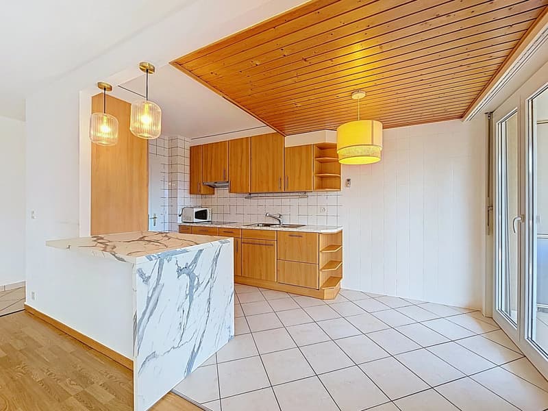 Charmanter Apartment mit großem Balkon in der Nähe der Innenstadt (5)