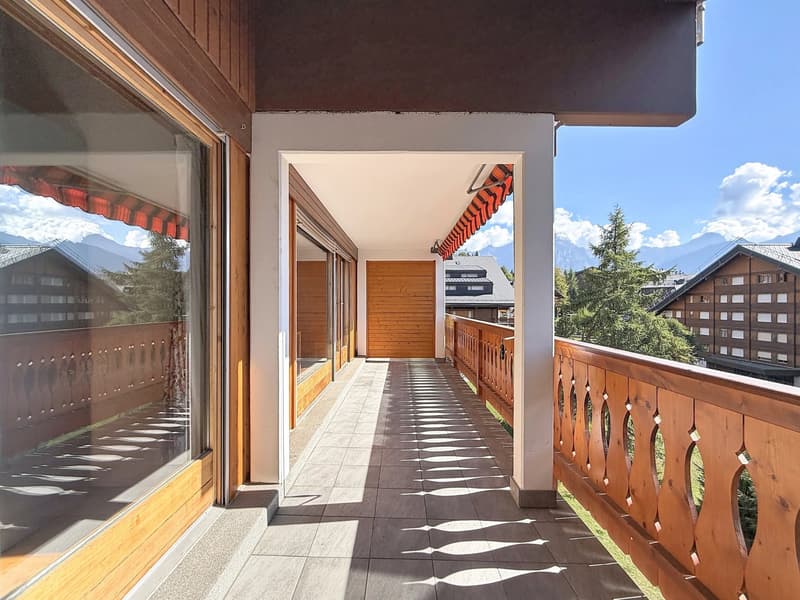 Bel appartement de 2 pièces avec magnifique vue (9)