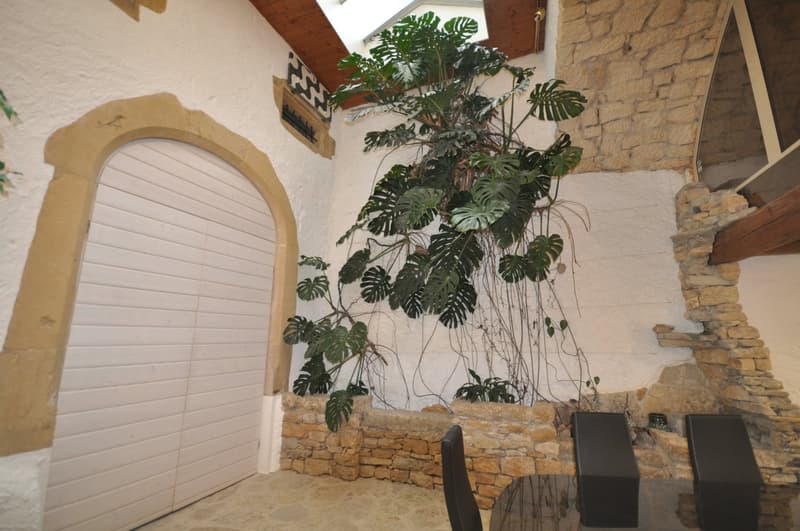 Bureau à louer au Château 23, Peseux (2)