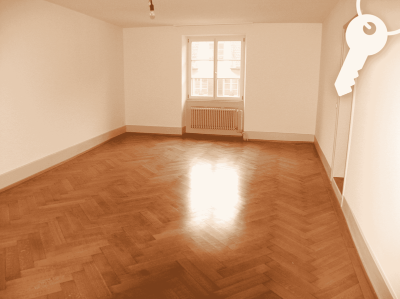 Zimmer mit Zugang zum Wohnzimmer (unmöbliert)
