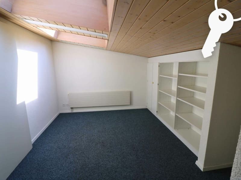Büro 11 (Dachgeschoss)