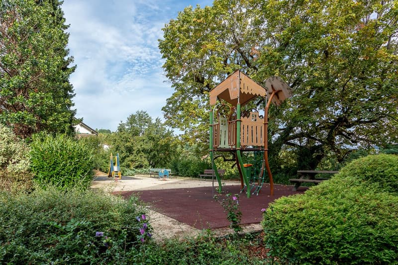 Place de jeux de la copropriété