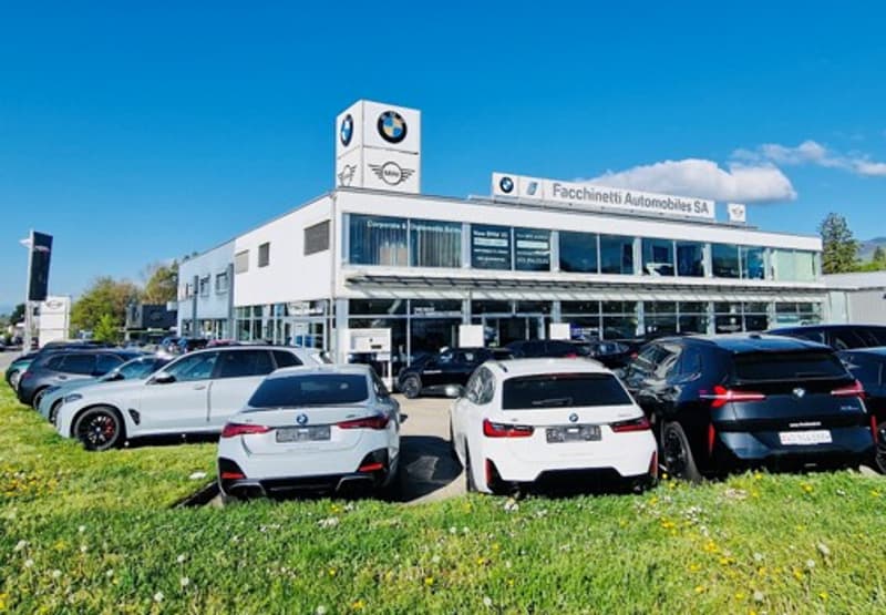 Premium-Automobilstandort - Autobahn-Sichtbarkeit – Romandie Schweiz (9)