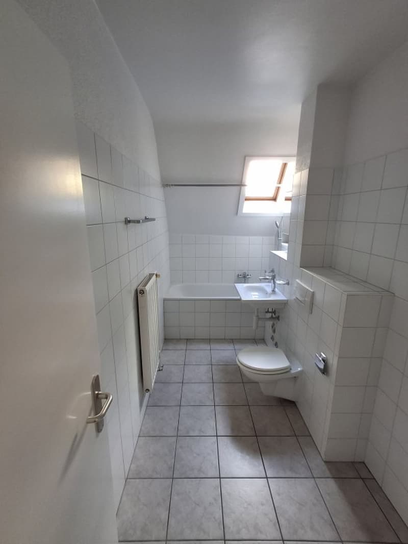 00909 - 3.5-room apartment - Rue des Parcs 141 - NEUCHATEL (7)