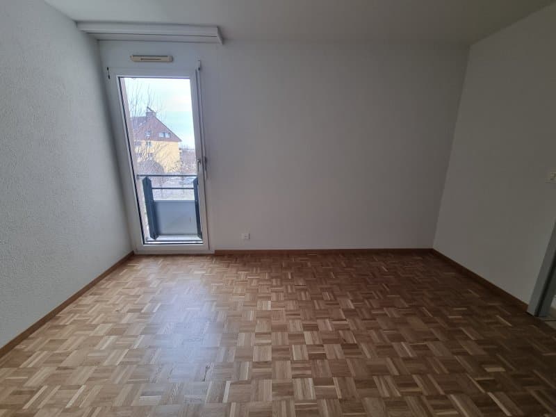 00430 - Appartamento 4,5 locali - Ch. des Pièces Chaperon 3 - CORTAILLOD (3)