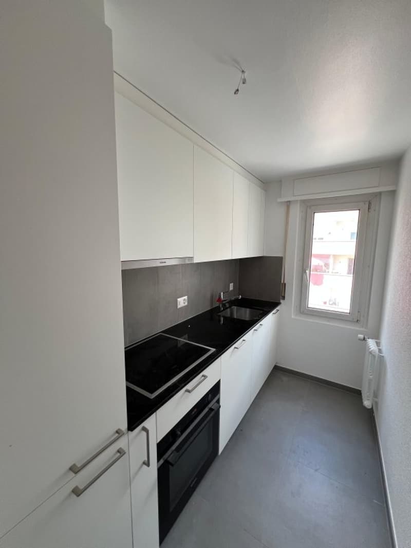 00177 - Wohnung 3 Zimmer - Rouges-Terres 33 B - HAUTERIVE (4)