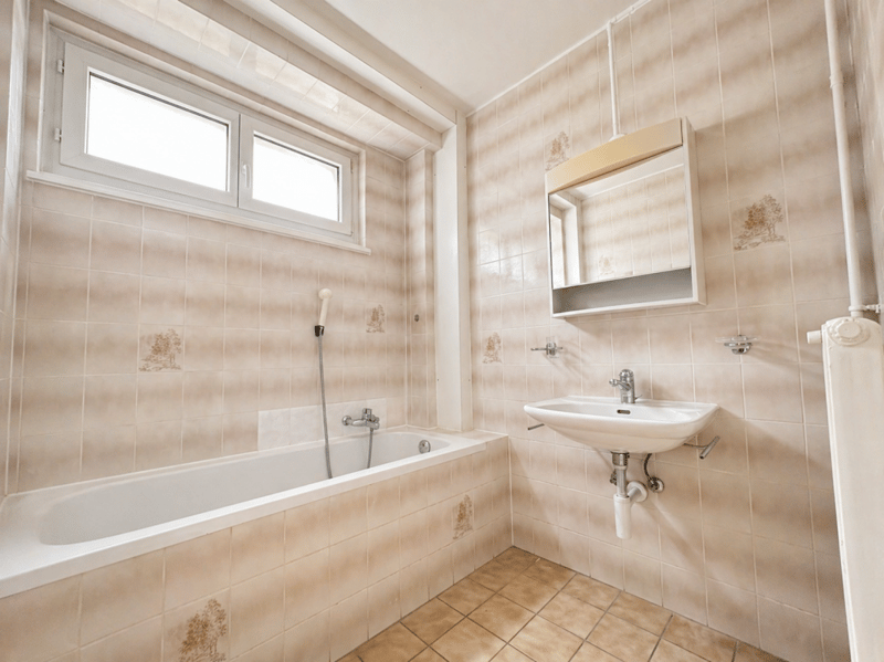 Wohnung mit 4.5 Zimmern (6)