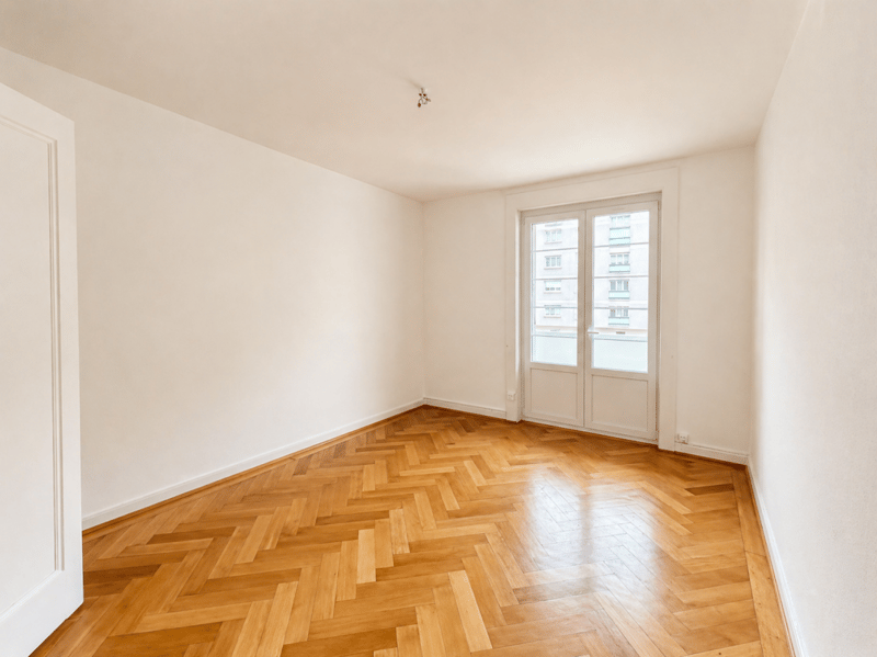 Wohnung mit 4.5 Zimmern (3)