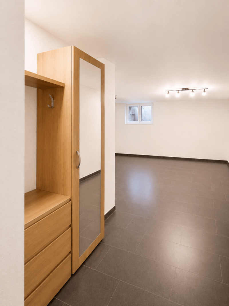 Lokal mit 38 m² und Dusche (3)
