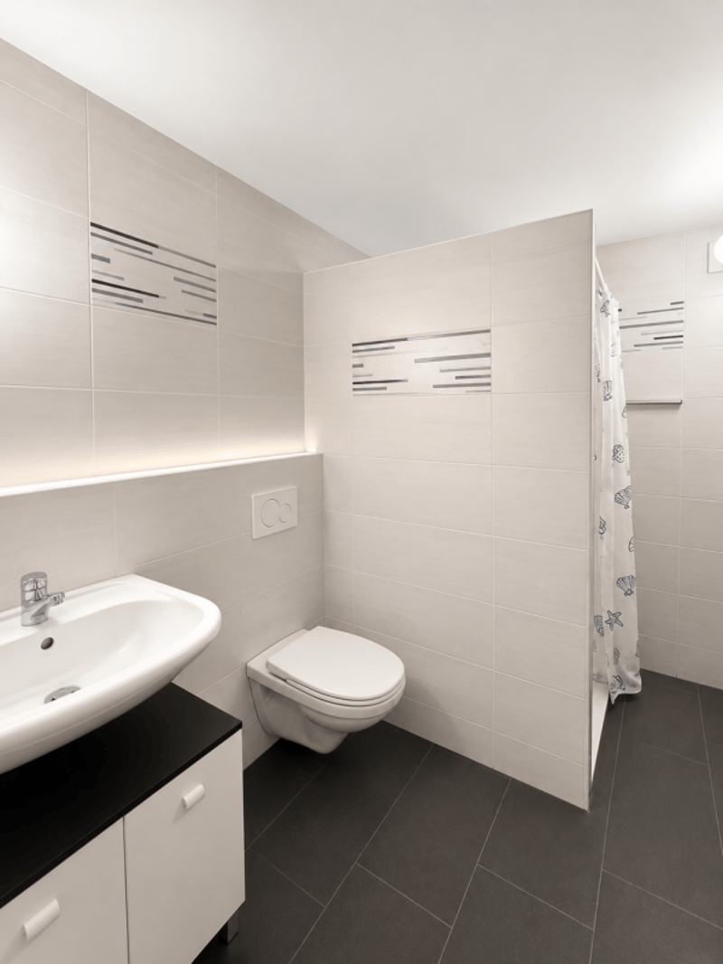 Lokal mit 38 m² und Dusche (7)