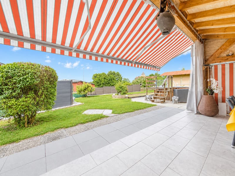 Village House with Throughway | Large Garden | Heart of Blonay (2)