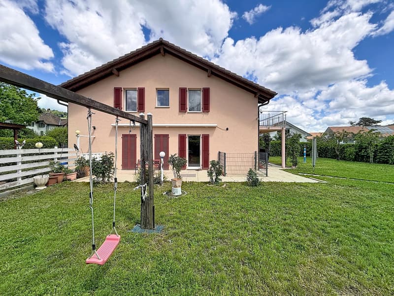 Large Villa | Close to all amenities (3)