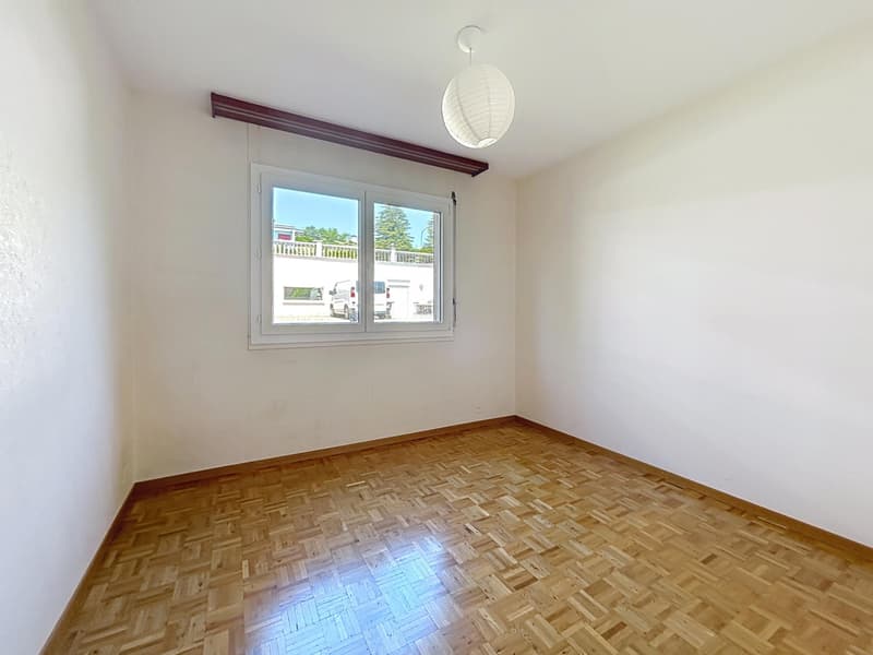 5,5 Zimmer in ruhiger Lage | Terrasse 100m2 | Savigny (13)