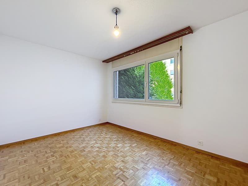 5,5 Zimmer in ruhiger Lage | Terrasse 100m2 | Savigny (12)
