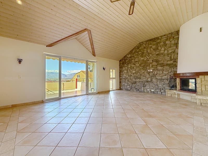 Grand 3.5 pièces en attique | Terrasse | Yverdon (1)