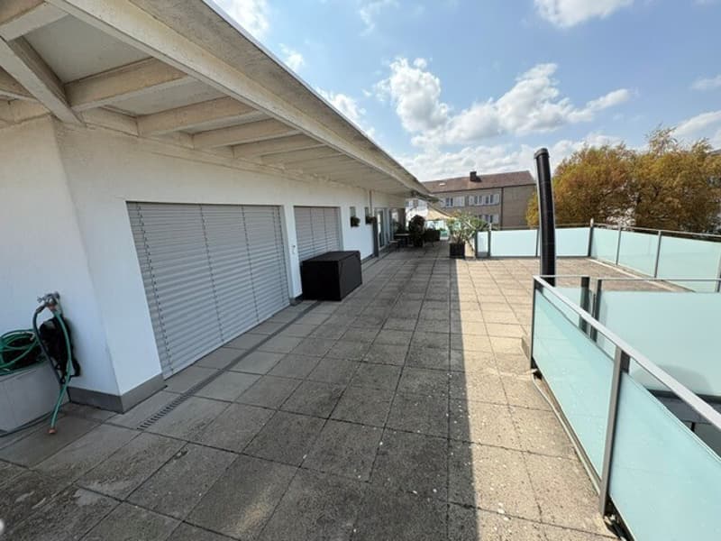Attic apartment with a view of the green (13)