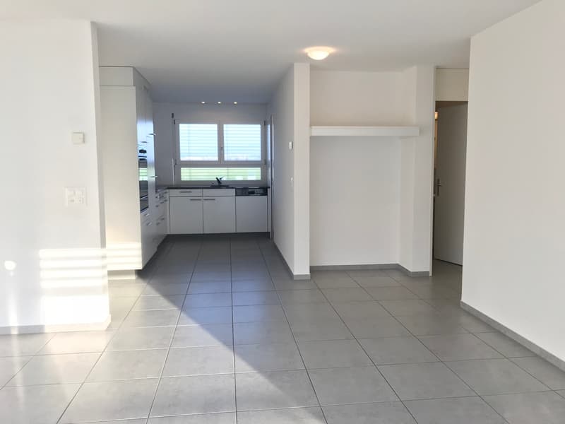 Helle und geräumige 4.5-Zimmer-Wohnung mit Balkon und Abendsonne (3)