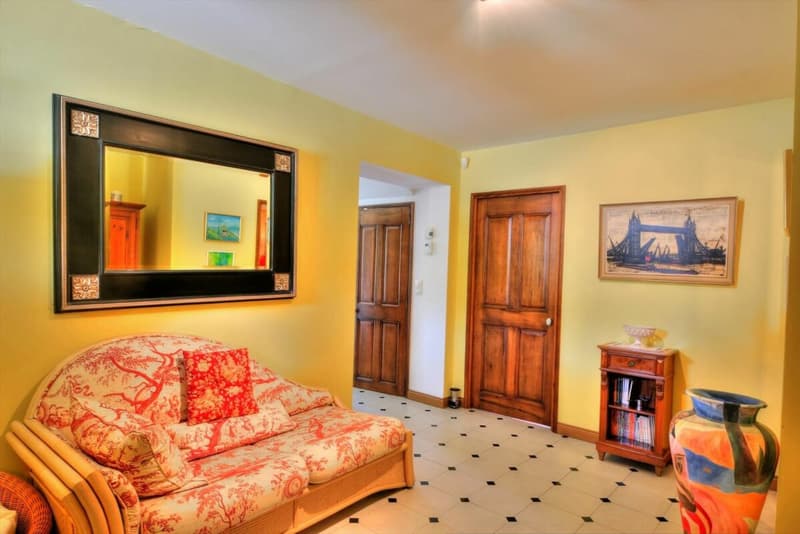 Individual villa with 7 rooms in Aups (8)