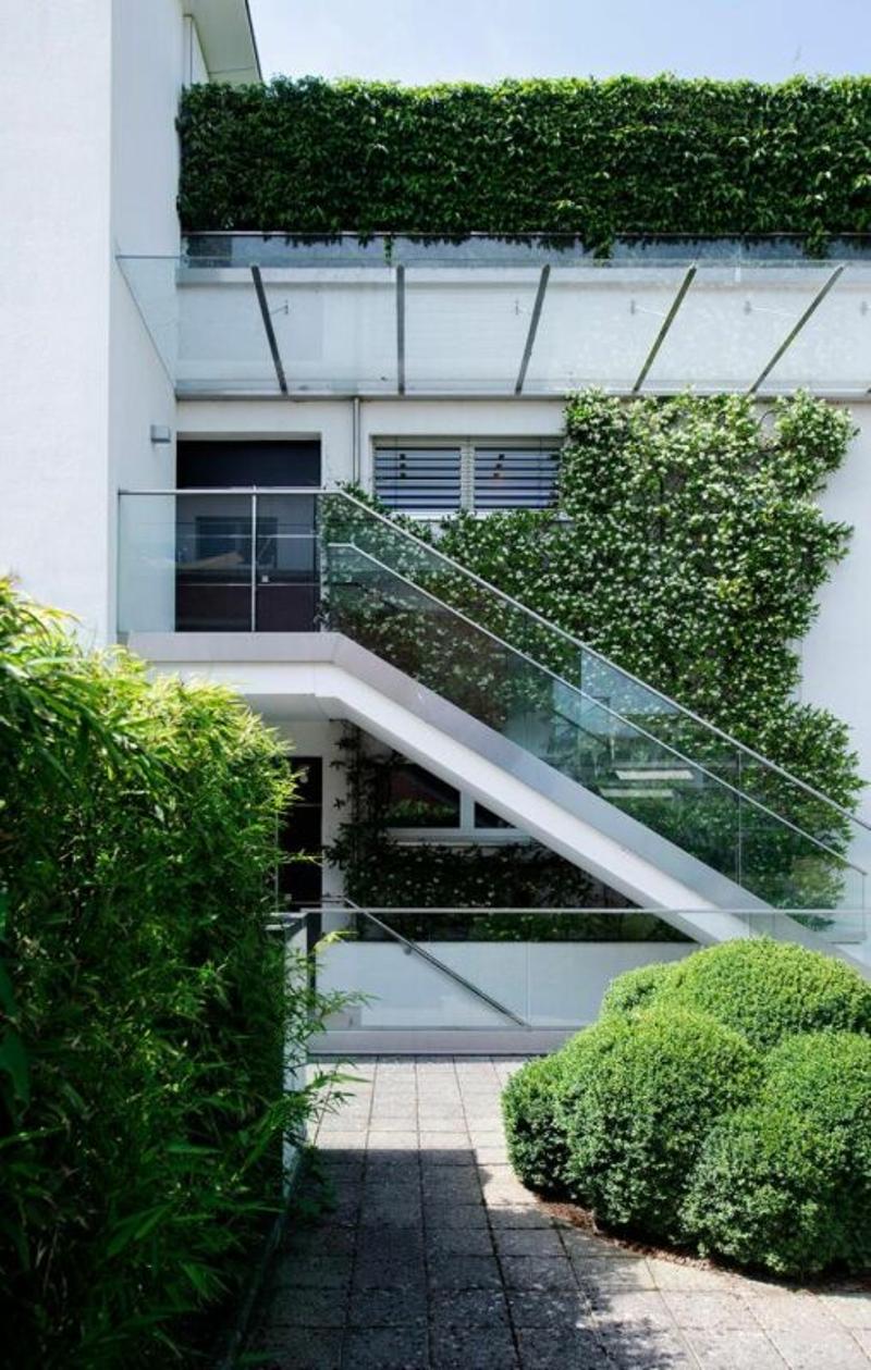 Hotel particulier avec grande terrasse vue sur le lac (10)