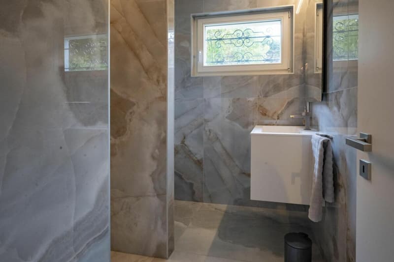 Villa individuelle 7.5 pièces à St-George (11)