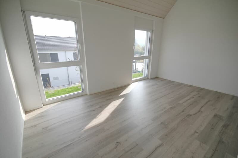 Villa contigua di 4,5 locali con seminterrato (6)