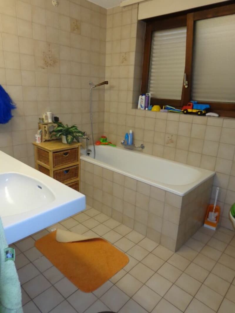 Familienfreundliche 4½-Zimmerwohnung in Nidau (8)