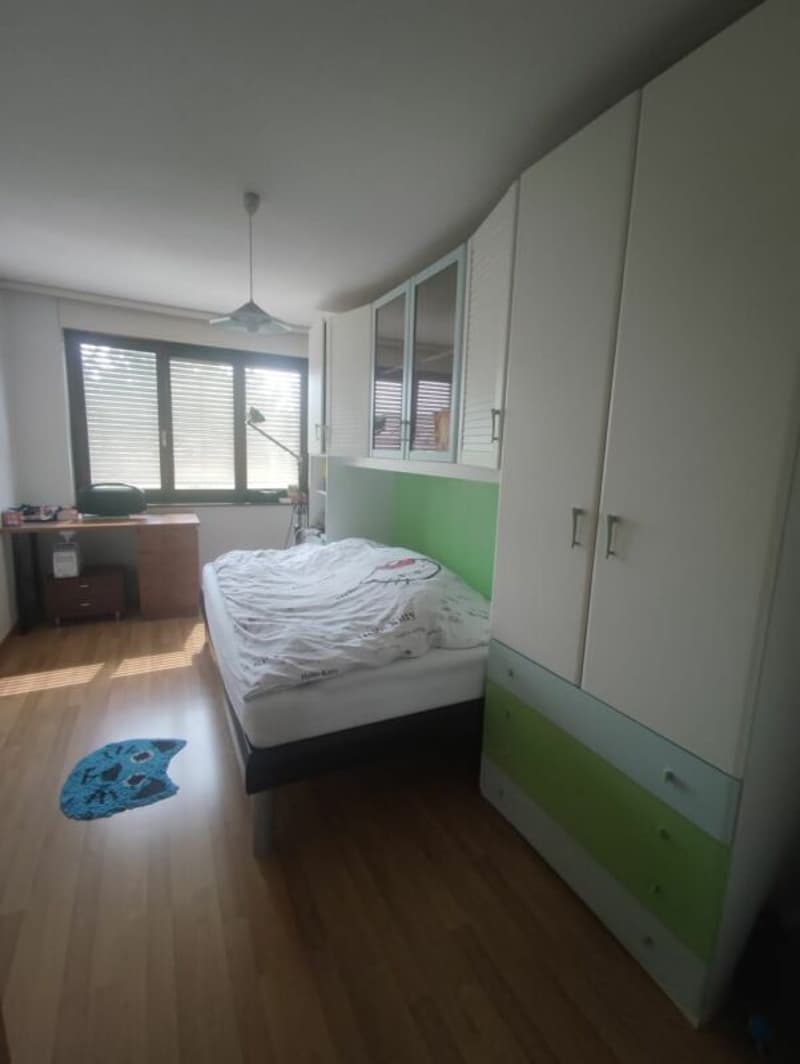 Familienfreundliche 4½-Zimmerwohnung in Nidau (7)
