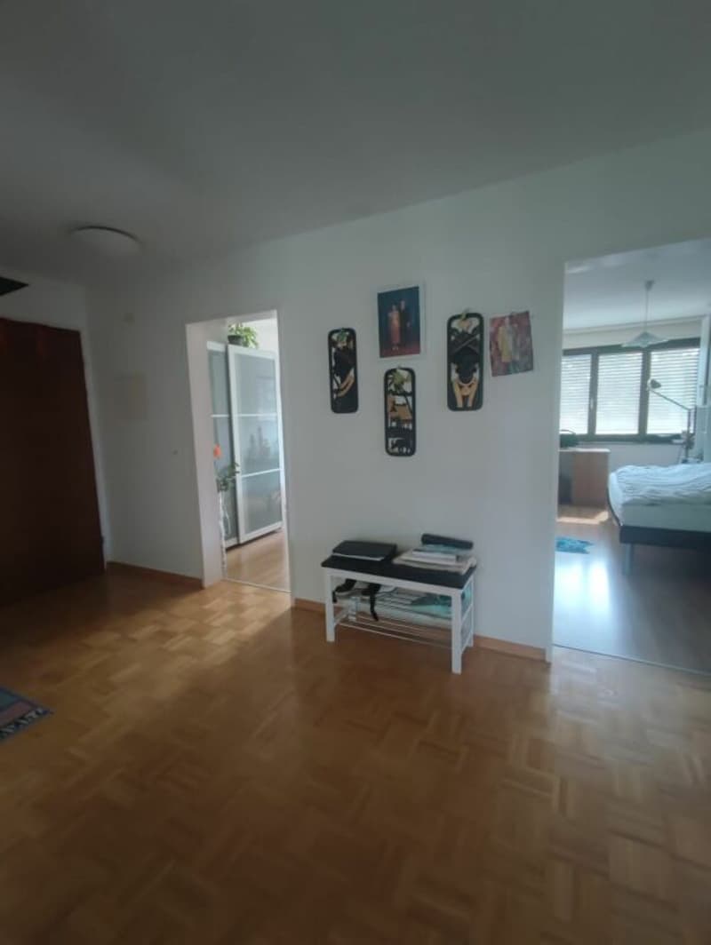 Familienfreundliche 4½-Zimmerwohnung in Nidau (3)