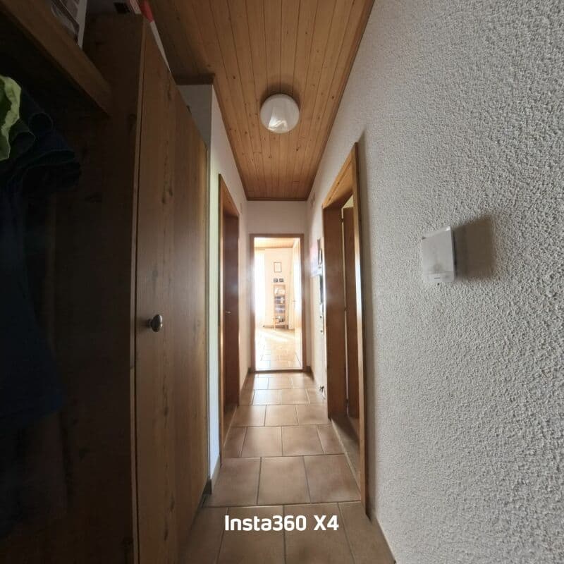 Appartamento luminoso di 2,5 locali in Albert-Anker-Weg 3, 2502 Biel (5)