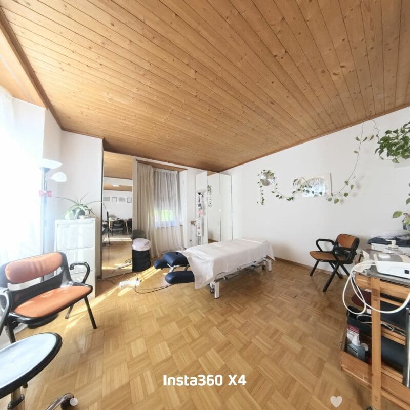 Helle 2½-Zimmerwohnung am Albert-Anker-Weg 3, 2502 Biel (1)