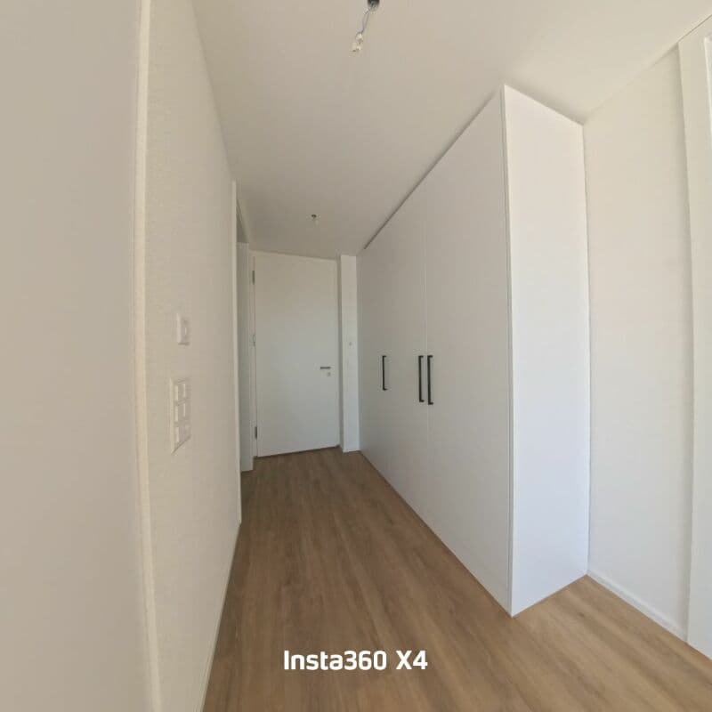 Nuovo, luminoso appartamento attico di 3½ locali con terrazza (8)