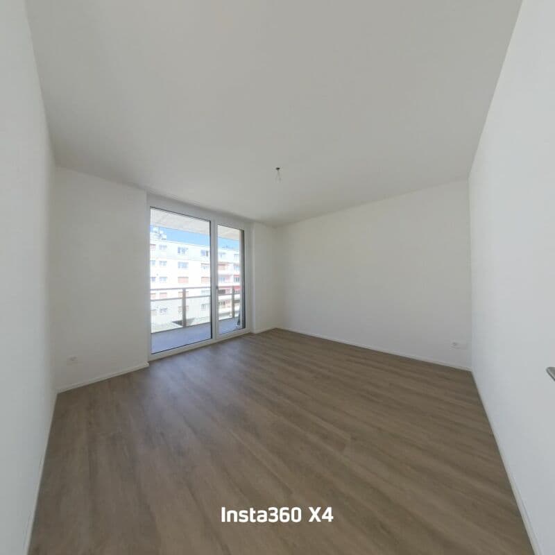 Nuovo, luminoso appartamento attico di 3½ locali con terrazza (5)