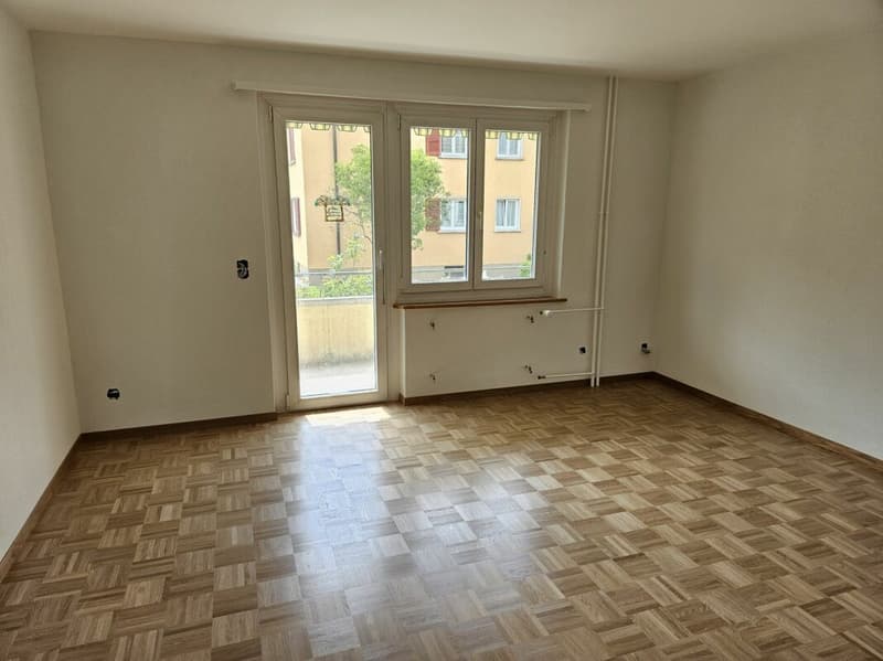 Schöne Genossenschaftswohnungen mit Balkon zu vermieten / Joli appartement d'une coopérative avec balcon à louer (5)