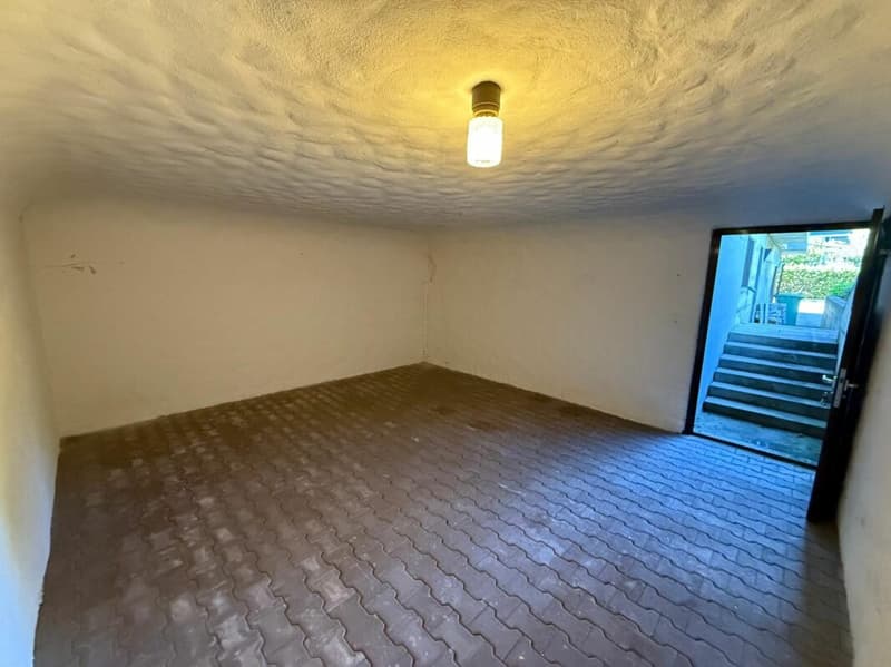 Freistehendes 5,5-Zimmer-Einfamilienhaus mit 2-Zimmer-Einlegerwohnung (23)