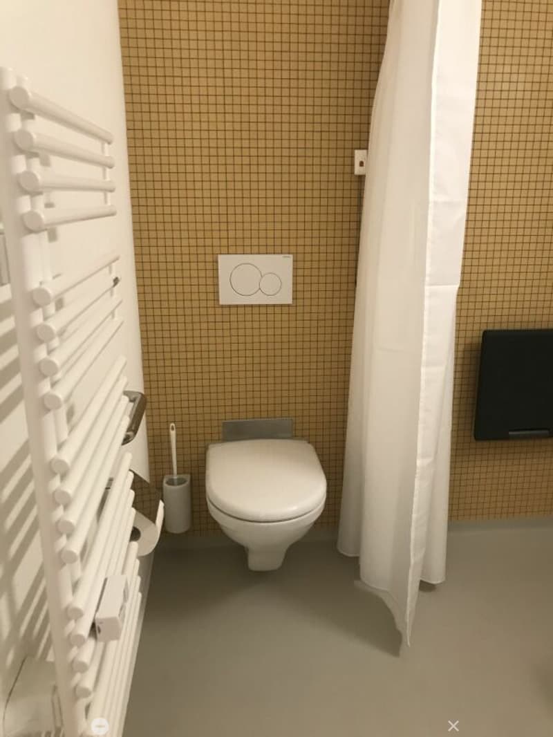 Schöne 2½-Zimmerwohnung - Wohnen im Alter mit Dienstleistungen (6)