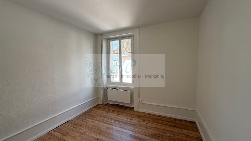 Appartement de 3.5 pièces avec vue (6)