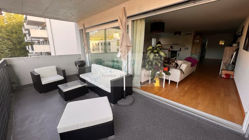Bel et grand appartement de 5.5 pièces est à louer sur Boudry ! (3)