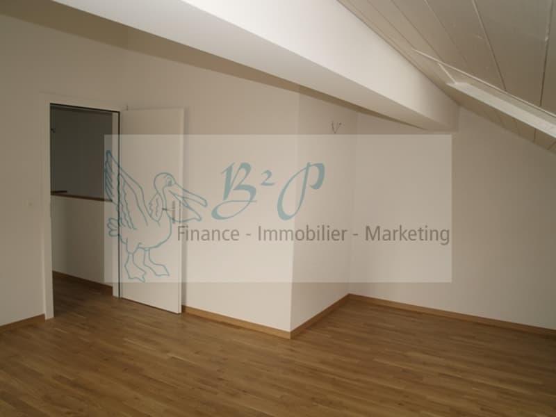 Appartement moderne et spacieux en duplex de 5 pièces à Boudry (4)