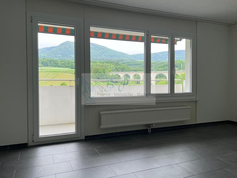 Grand appartement de 3.5 pièces avec une belle vue sur Boudry. (9)