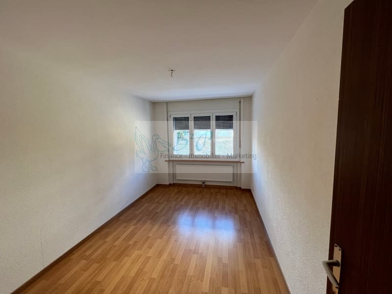Grand appartement de 3.5 pièces avec une belle vue sur Boudry. (5)