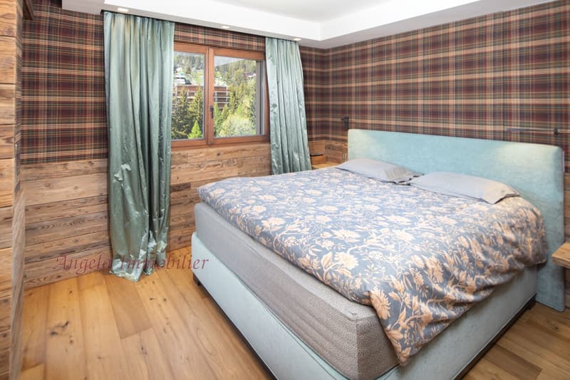 Stunning 4.5-Room Alpine Apartment with Pool & Panoramic Views in Lens (9)