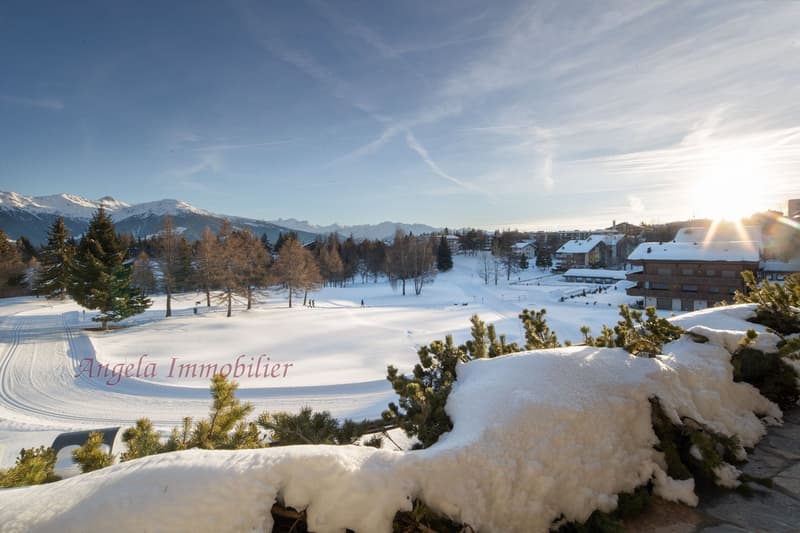 Stunning 3-Bedroom Apartment in the centre of Crans-Montana with SPA facilities (Ref. 2212) (2)