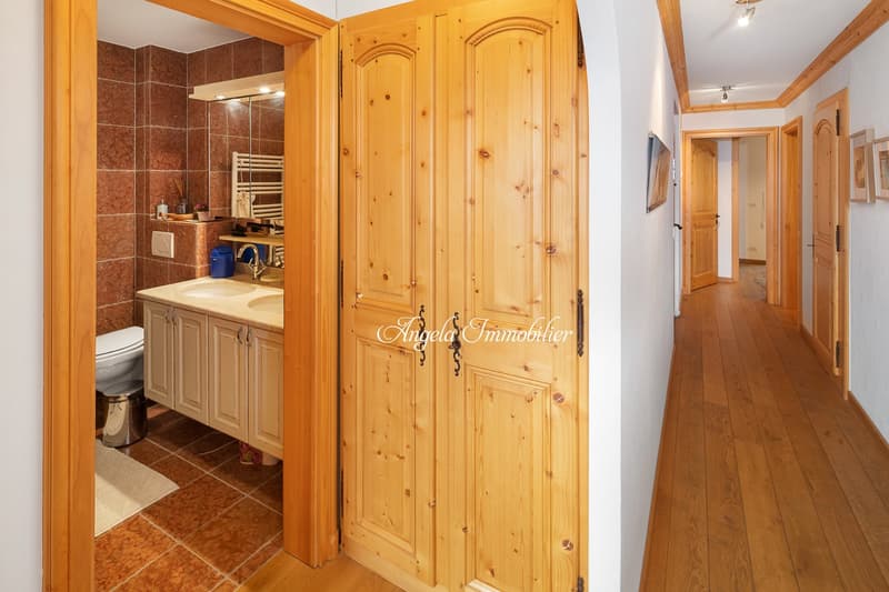 Charming 2 bedroom, 2 bathroom apartment with spa 5mins walk to the center (5)